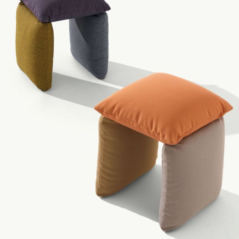 Pillow 702 puff