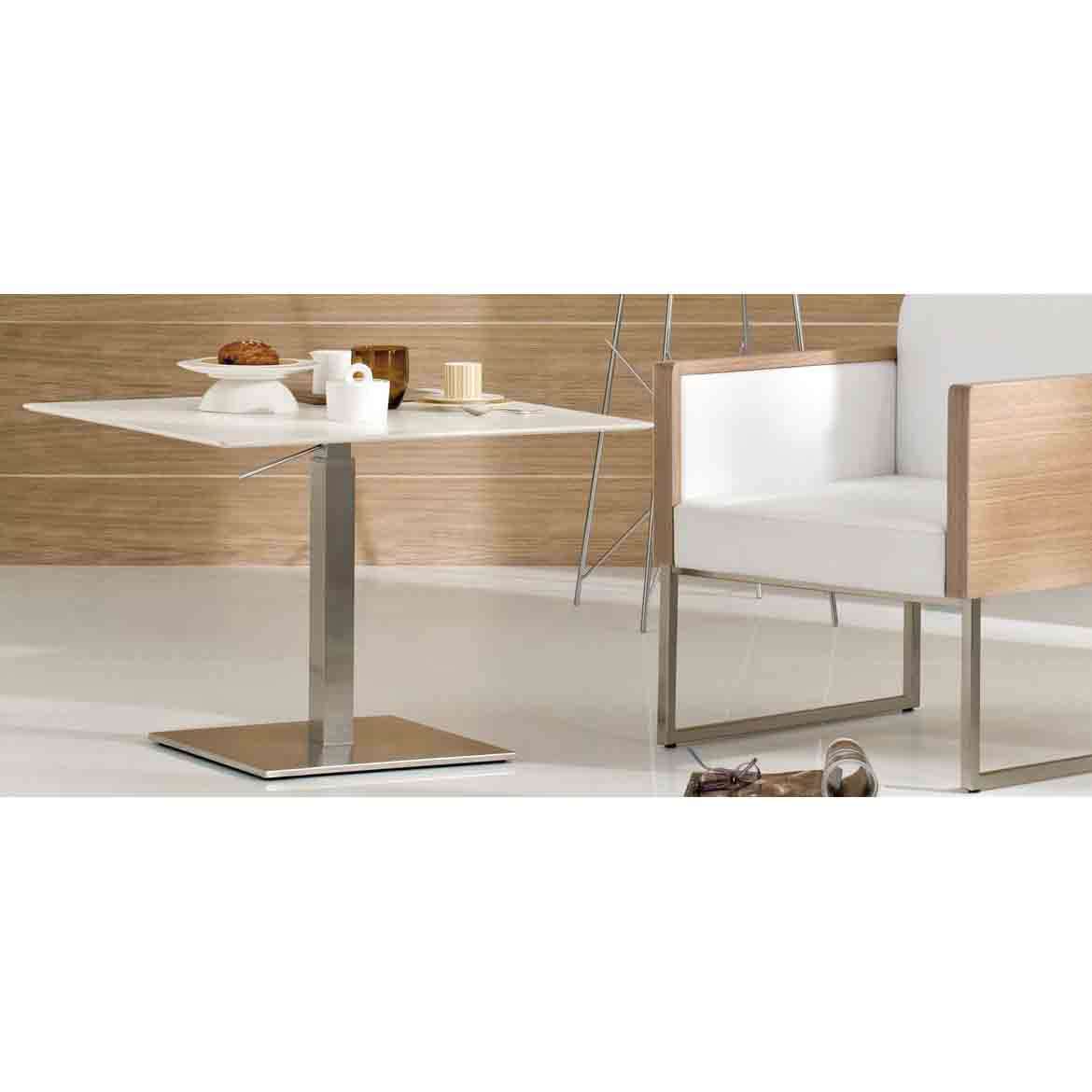 Box 402 lounge chair