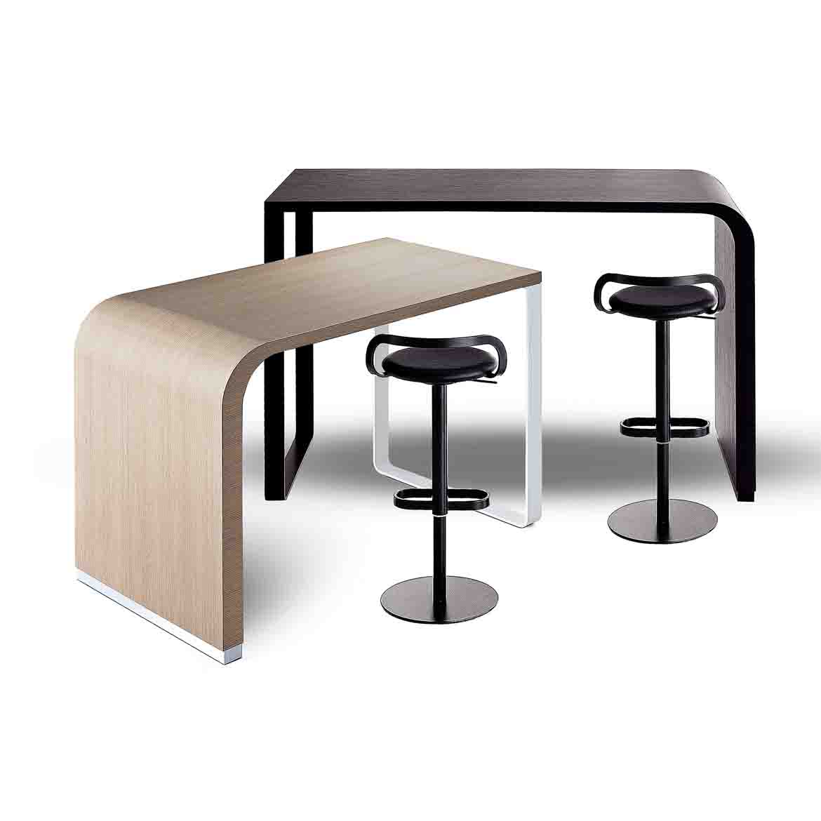 Brunch 605 office desk