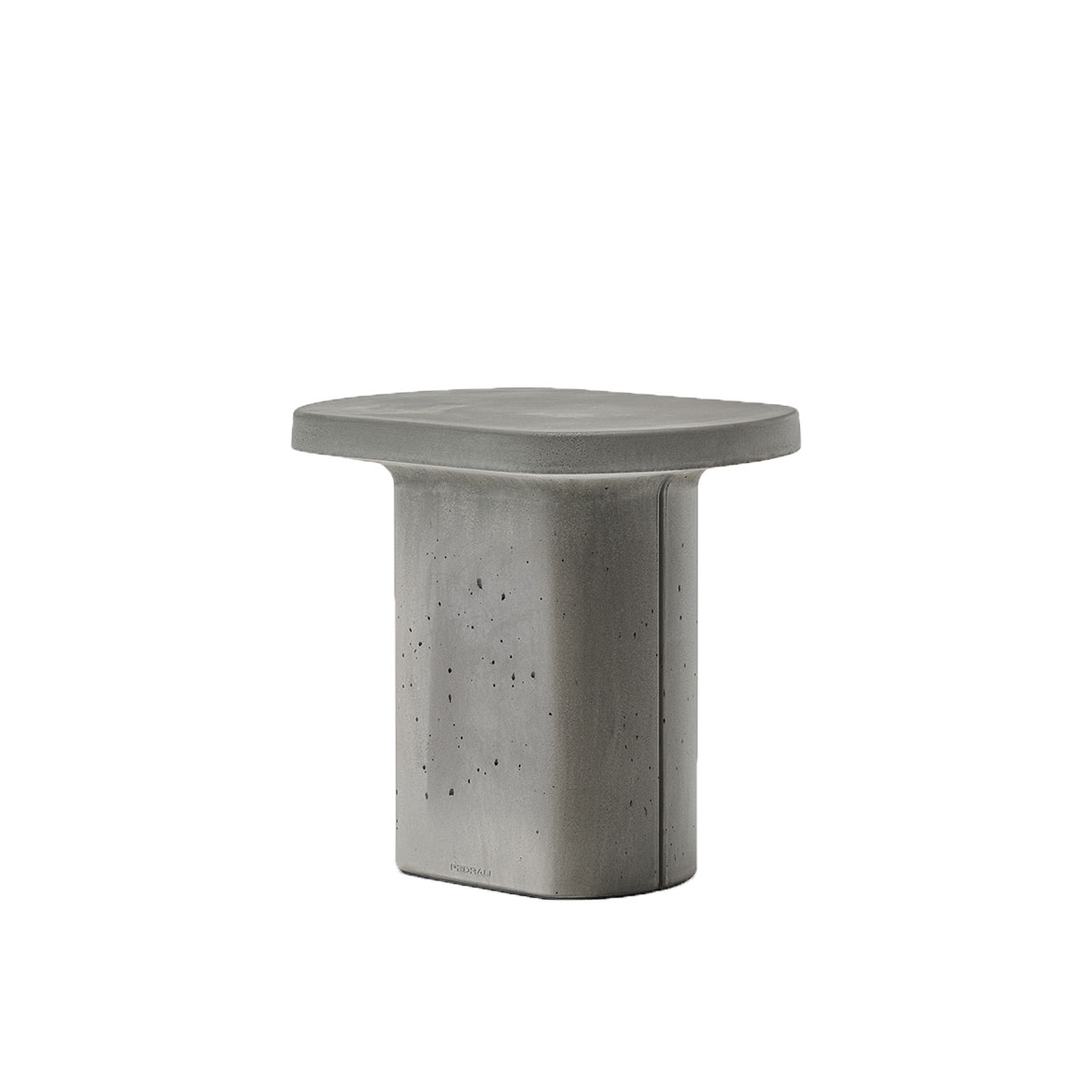 Caementum cmt_46x35x42 coffee table