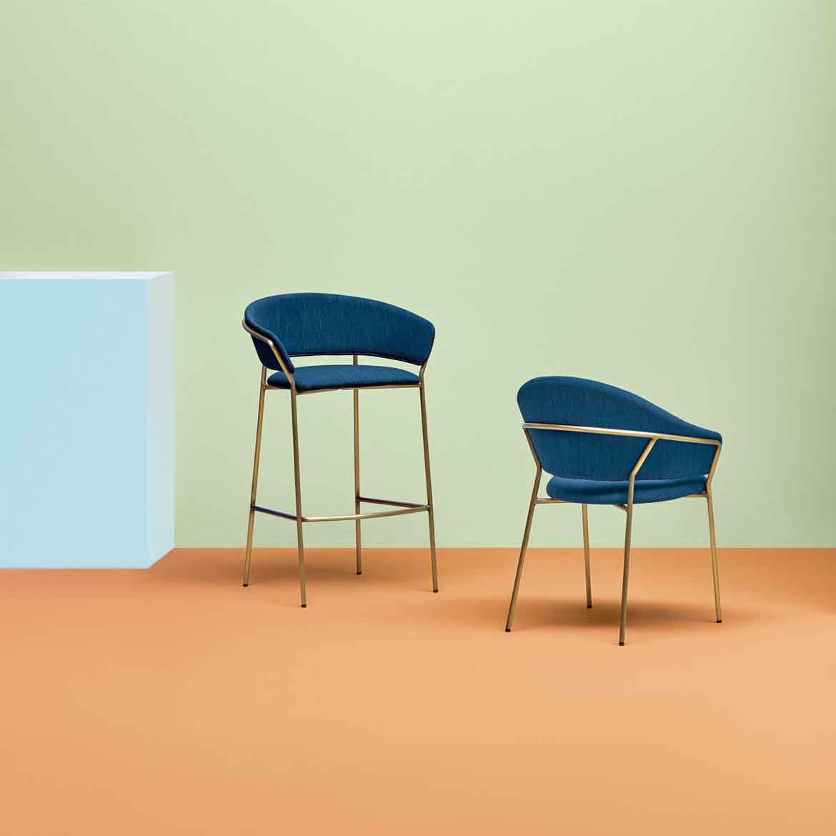 Jazz 3718 barstool