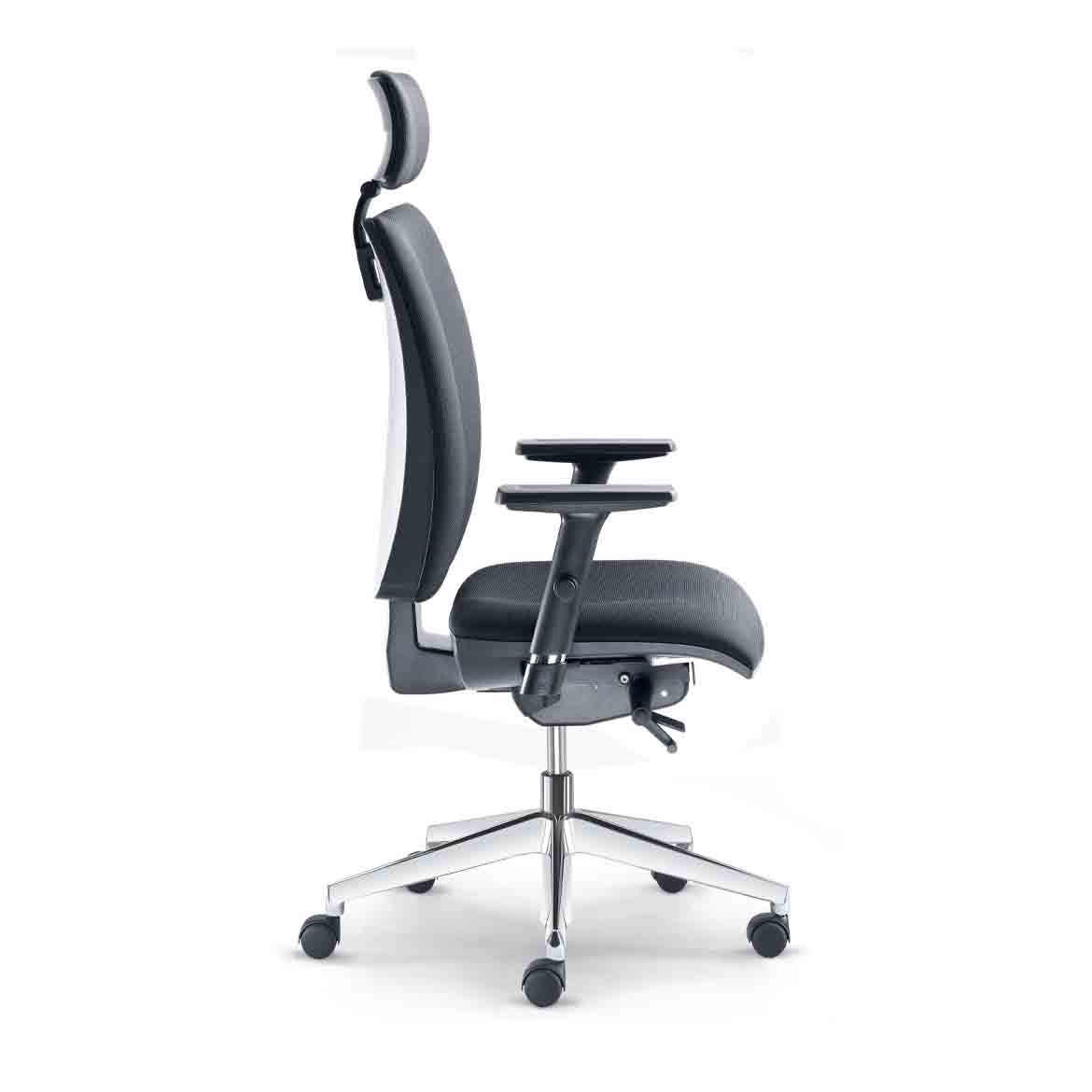 Lyra 902 swivel chair