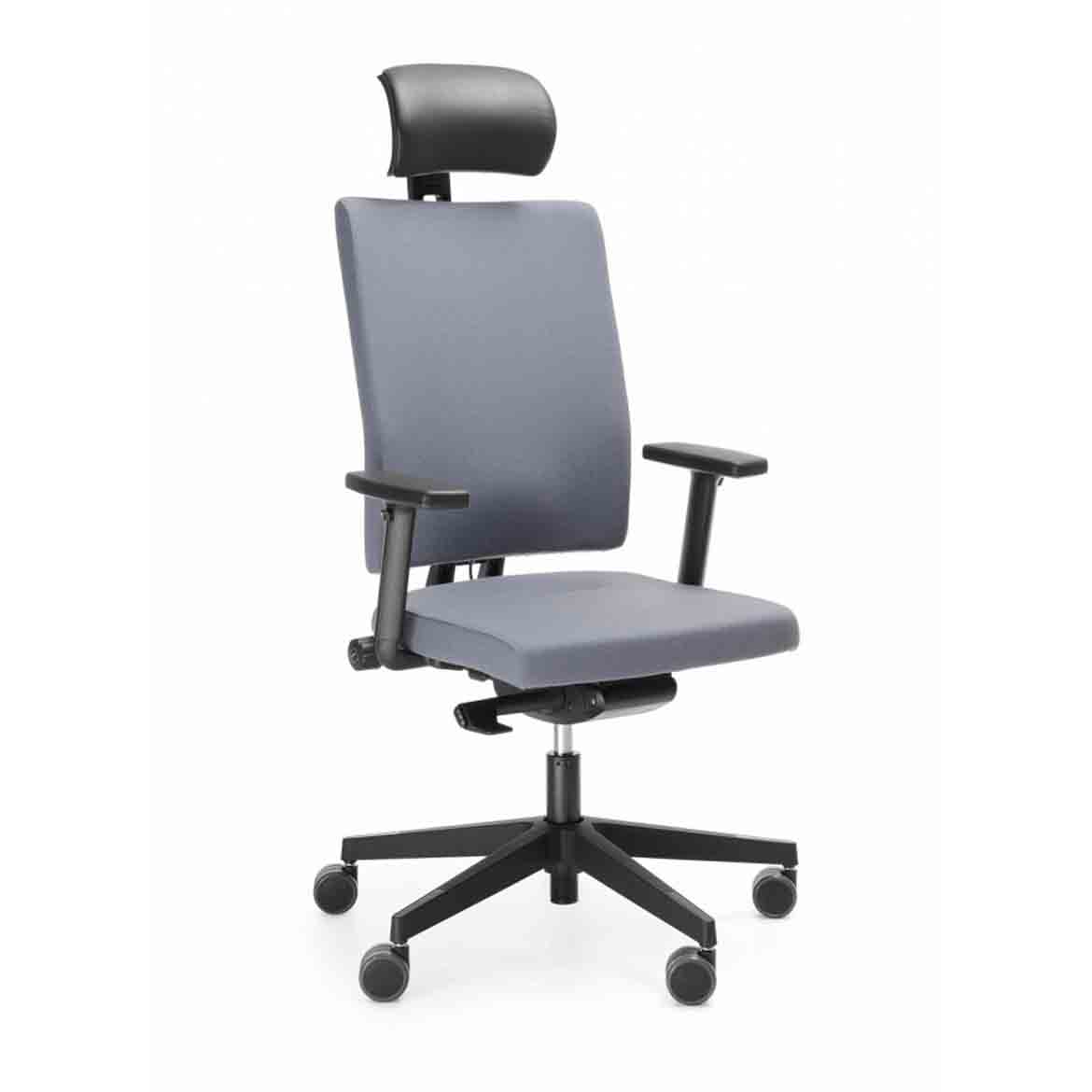Ergonomikus irodai szék kárpitozott üléssel és 5 ágú műanyag vázzal. Választható fix és állítható magasságú karfával is. A syncro mechanizmusnak köszönhetően 4 pozícióban állítható, ezért könnyedén igazodik a használó testméreteihez. 