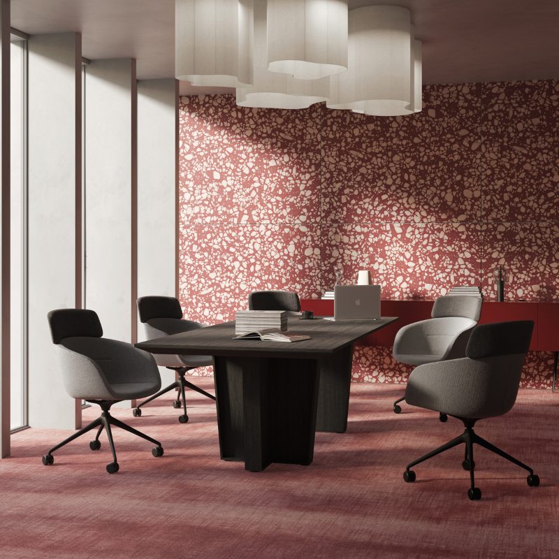 Paxt 102 chair