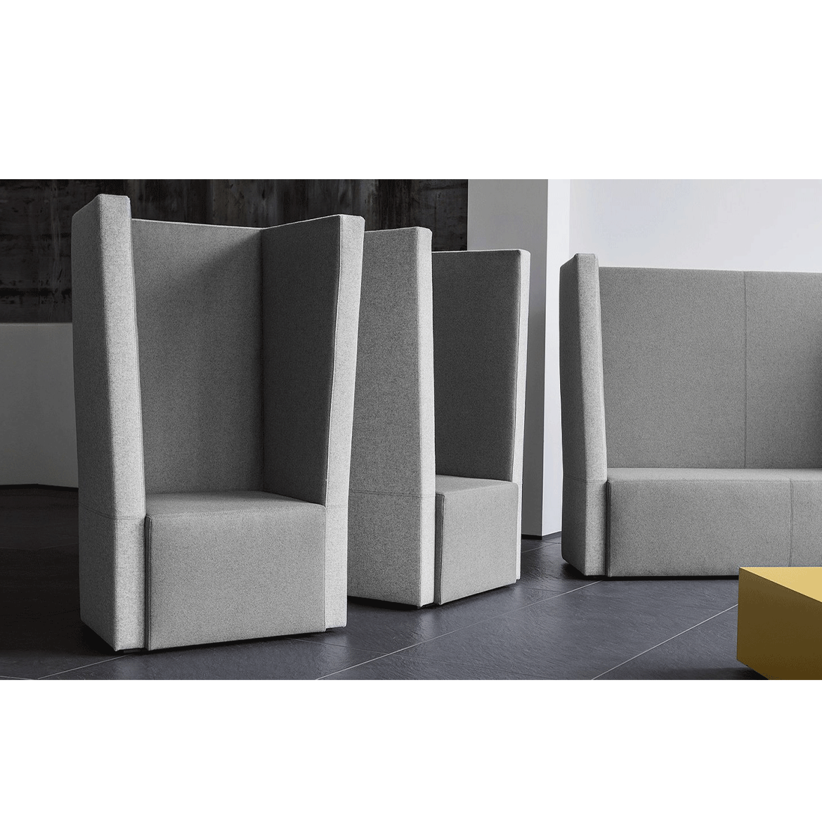 Hussar 502 sofa
