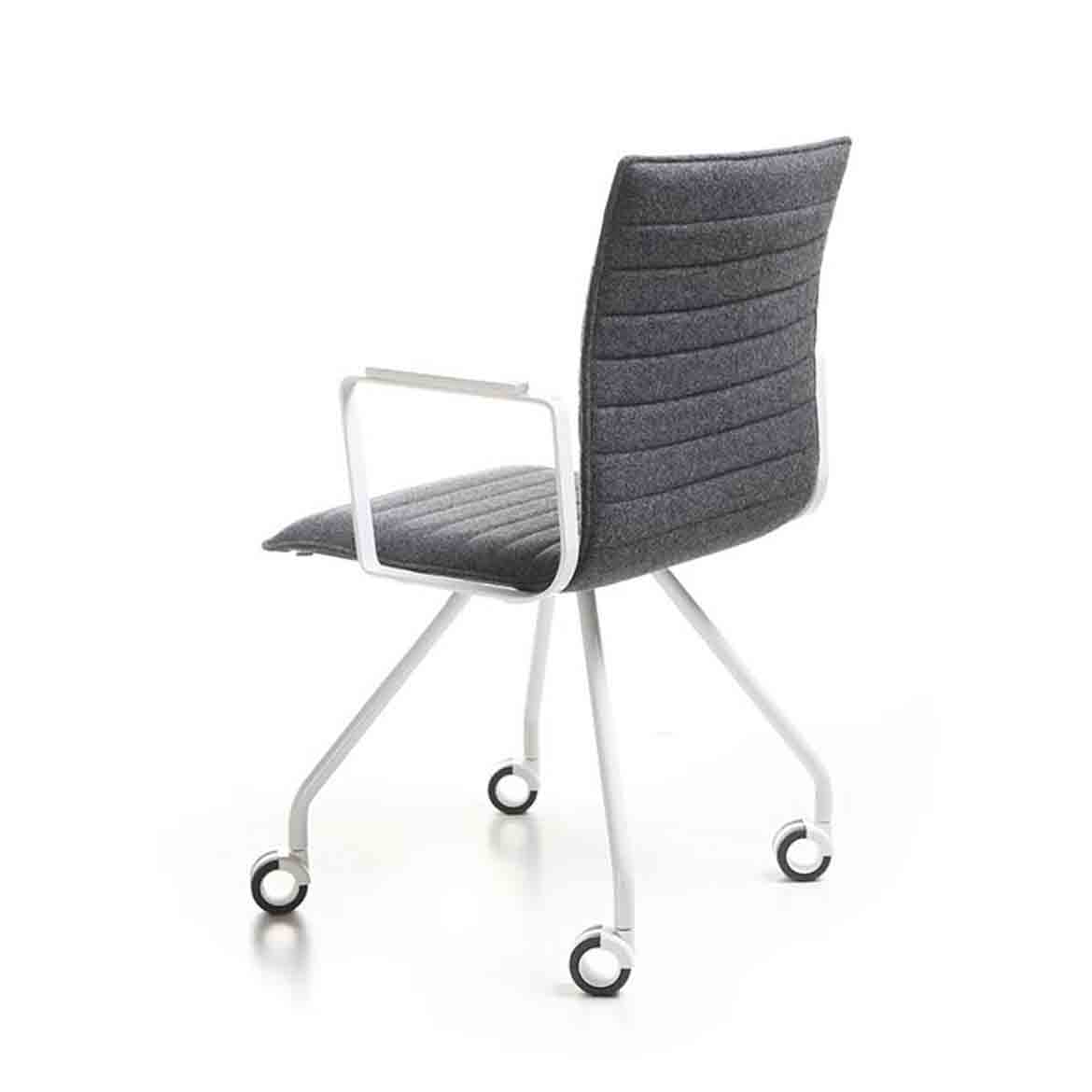 Orte 808 visitor chair