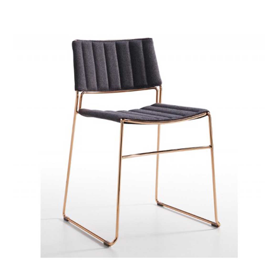 Slim 102 chair