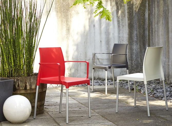 Chloé 203 armchair