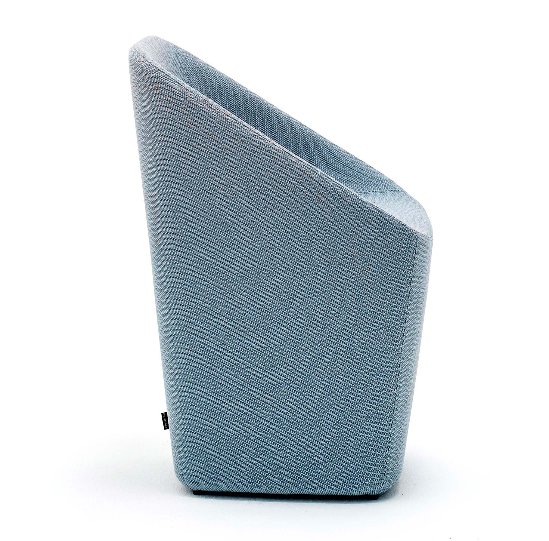 Log 365 armchair