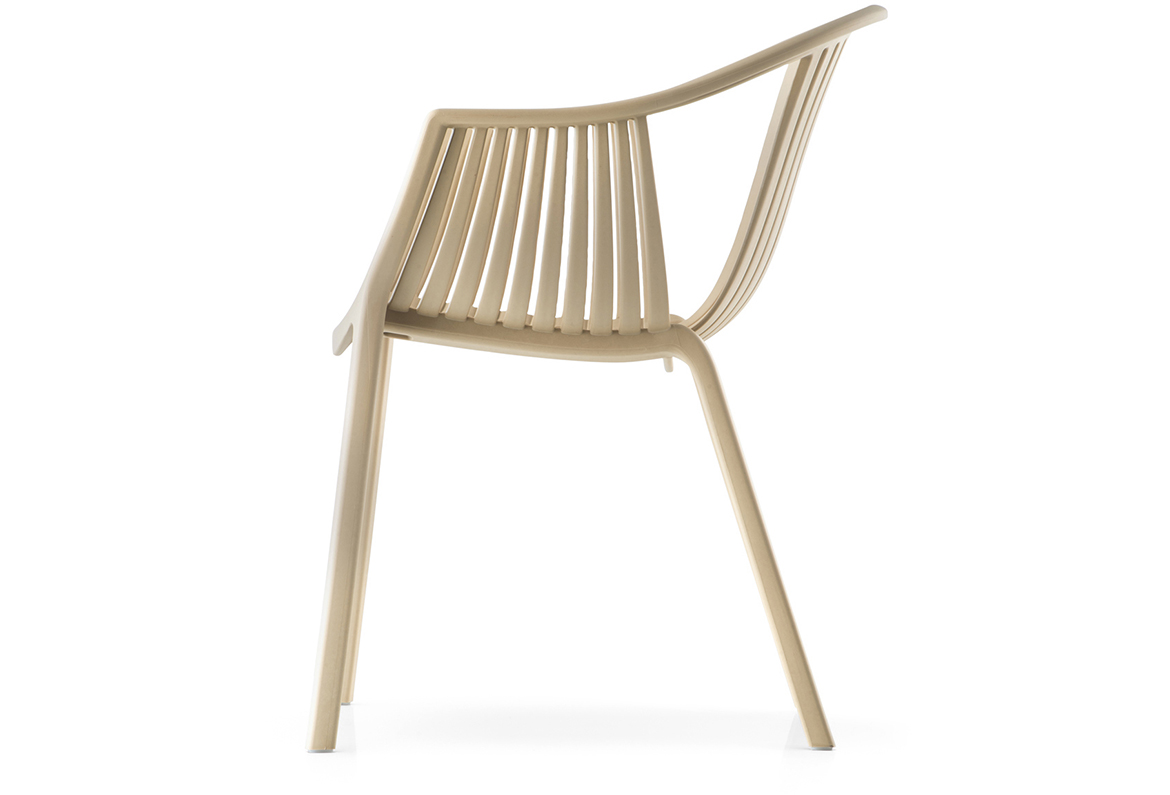 Tatami 306 armchair